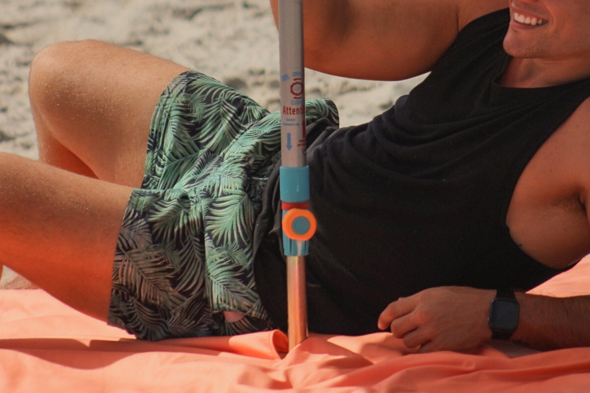 Setting up the Handy Beach Anchor with Handy Beach Mat is easy and very secure