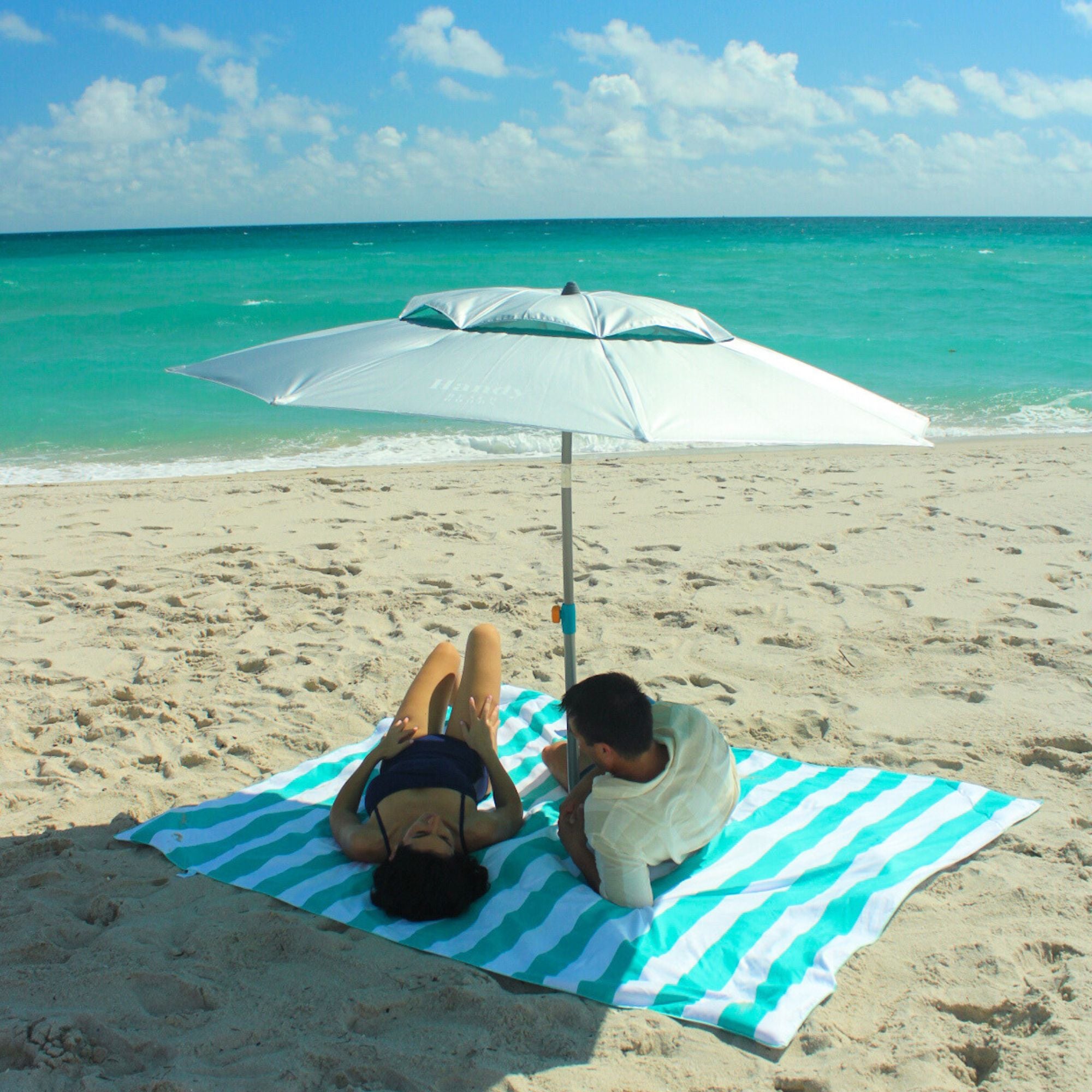 Beach umbrella anchor for sand – Handy Beach Goods