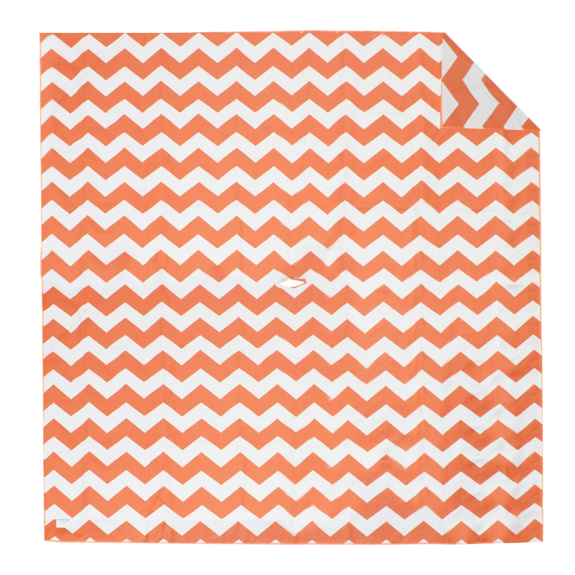 Sand resistant beach blanket with umbrella hole – Handy Beach Goods