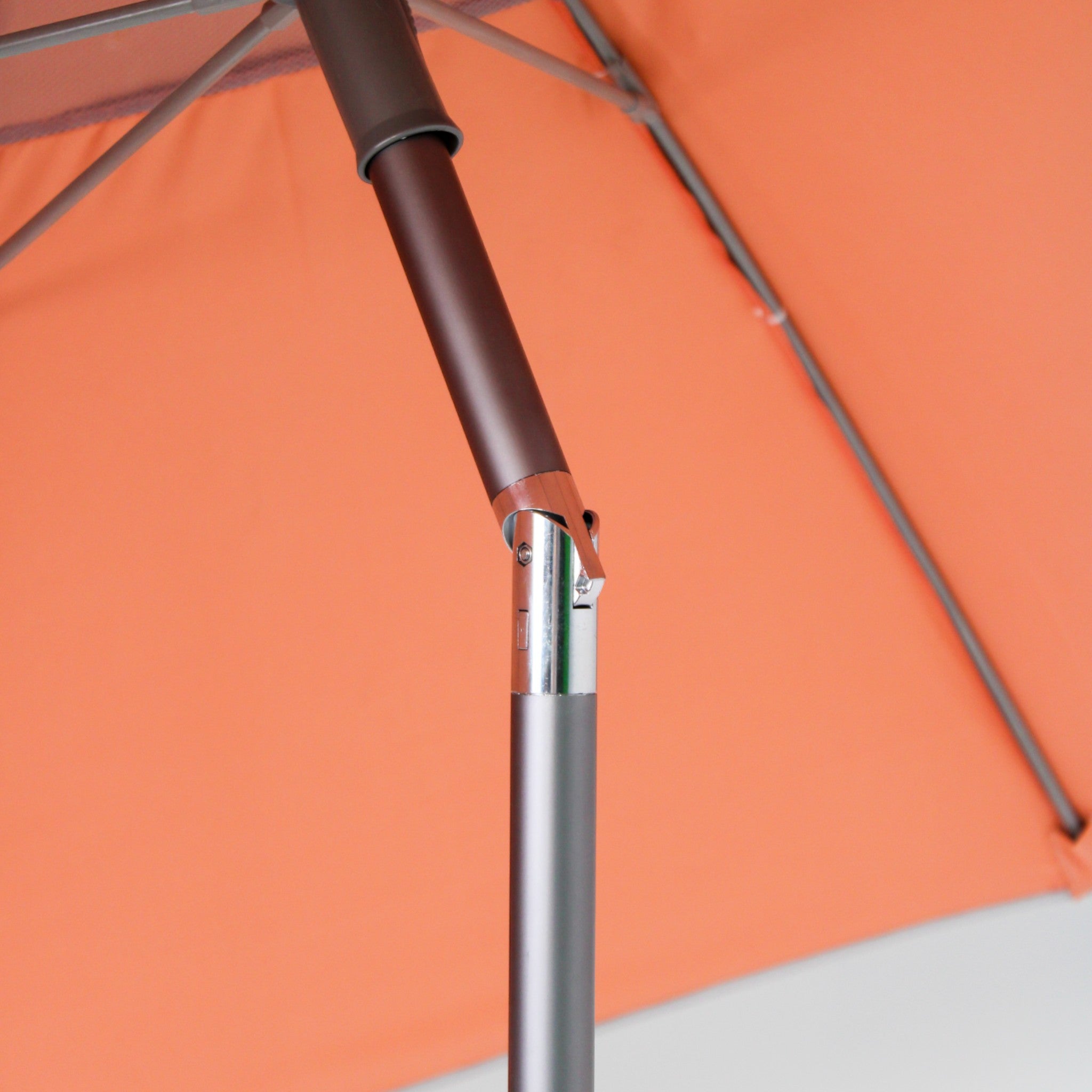 SILVER & PEACH - BEACH UMBRELLA & ANCHOR SYSTEM - Handy Beach GoodsSILVER & PEACH - BEACH UMBRELLA & ANCHOR SYSTEM