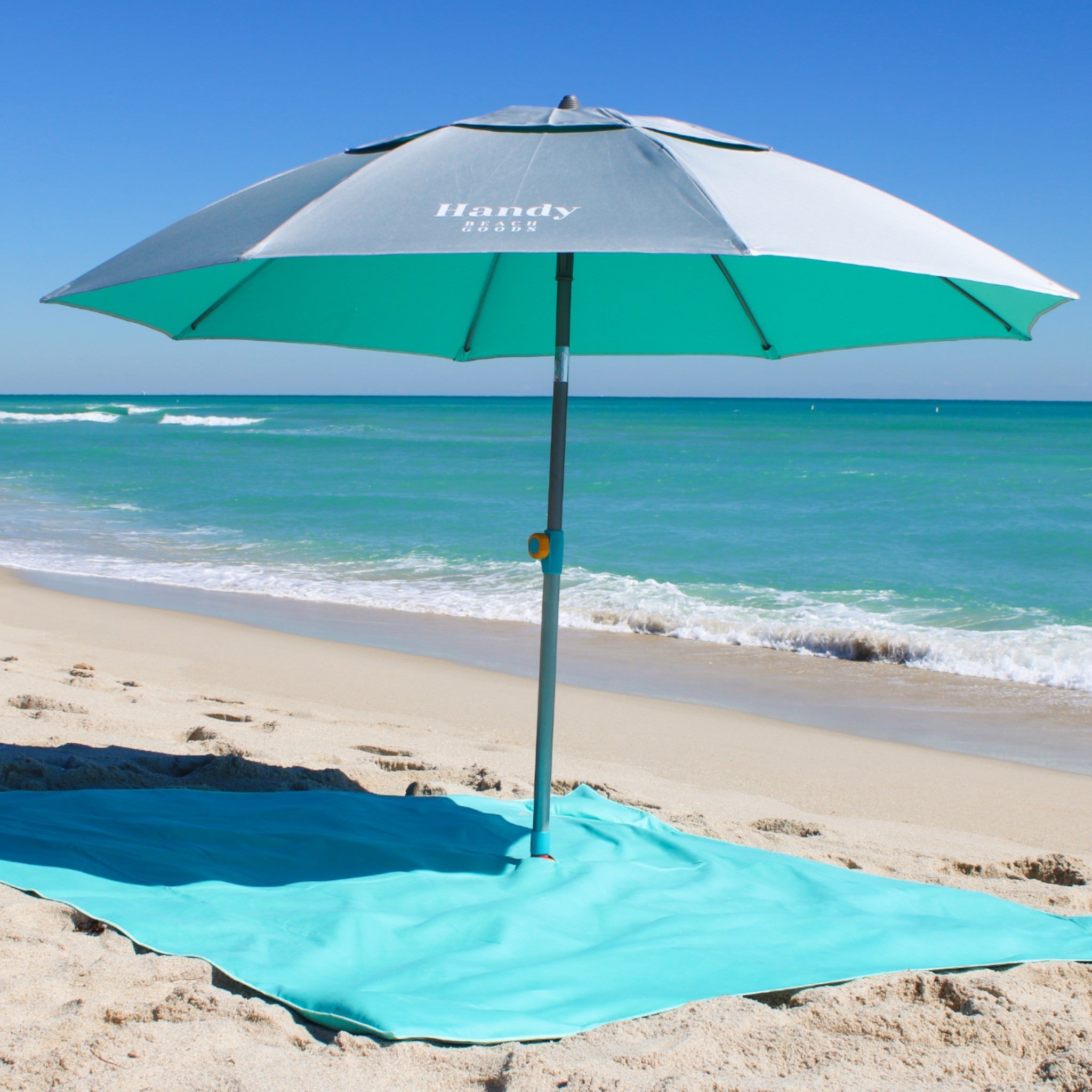 SILVER & TEAL - BEACH UMBRELLA & ANCHOR SYSTEM WITH TEAL HANDY BEACH BLANKET